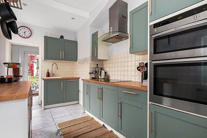 2 Bedroom Terraced House For Sale In Crown Dale, Crystal Palace, London, SE19