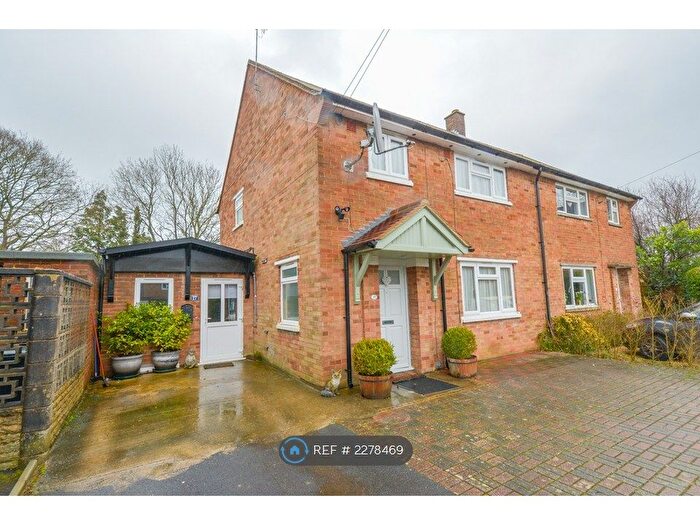 4 Bedroom Semi-Detached House To Rent In Henderson Close, St. Albans, AL3