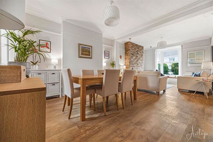 3 Bedroom Terraced House For Sale In Woodville Road, Mumbles, Swansea, SA3