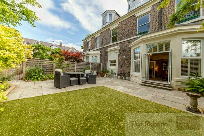 2 Bedroom Apartment To Rent In Flat Ptarmigan House, Fenwick Terrace, Jesmond, Newcastle-Upon-Tyne, NE2