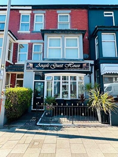 8 Bedroom Hotel Room For Sale In Angels Guest House, Reads Avenue, Blackpool, Lancashire, FY1