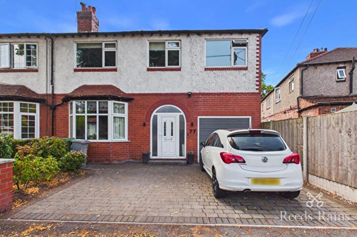 4 Bedroom Semi-Detached House For Sale In South Grove, Sale, Greater Manchester, M33