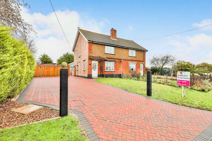 3 Bedroom Semi-Detached House For Sale In Harling Road, Great Hockham, Thetford, IP24