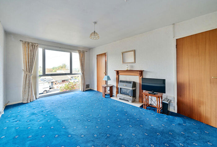 2 Bedroom Bungalow For Sale In Birch Road, Kingscourt, Stroud, Gloucestershire, GL5