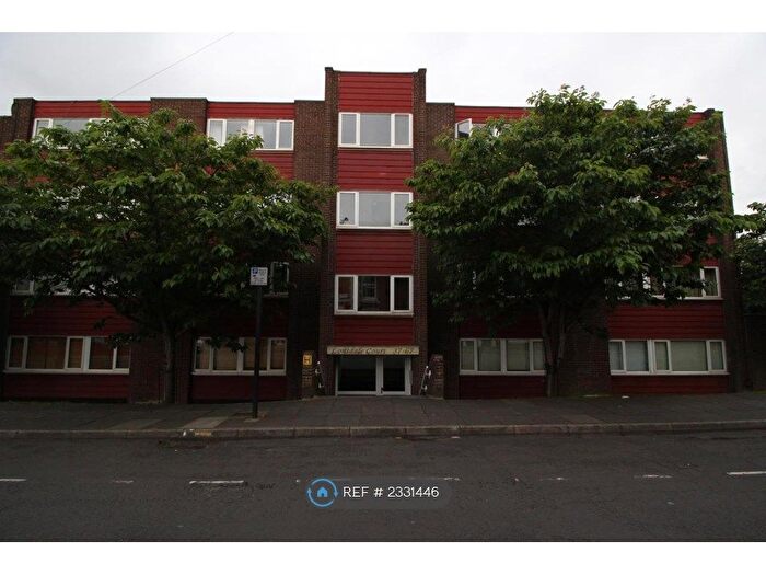 1 Bedroom Flat To Rent In West Jesmond Avenue, Newcastle Upon Tyne, NE2