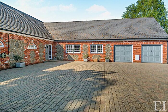 5 Bedroom Detached House For Sale In Tattingstone, Suffolk, IP9