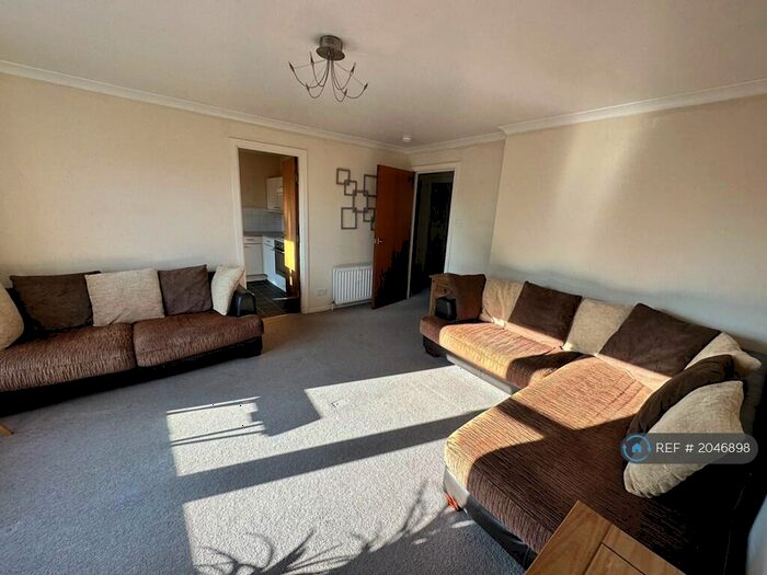 2 Bedroom Flat To Rent In Mountview Gardens, Aberdeen, AB25
