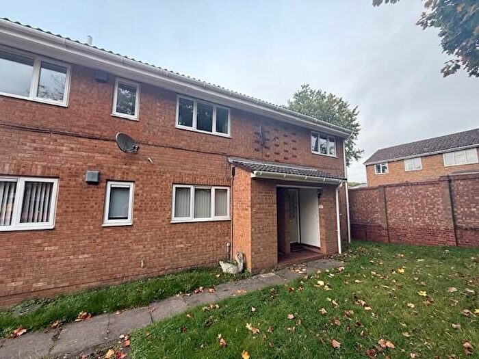 1 Bedroom Maisonette To Rent In Ferrier Close, Rainham, ME8