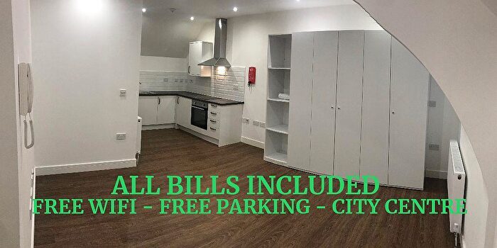 Studio To Rent In Studio - Manor House, PE1