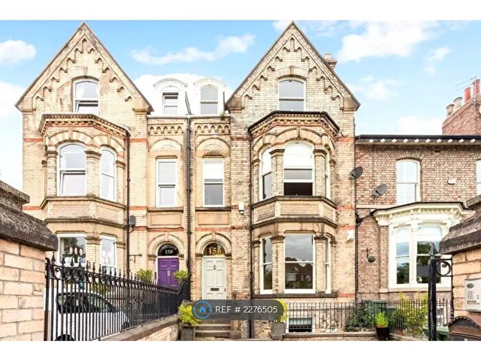 5 Bedroom Terraced House To Rent In Fulford Road, York, YO10
