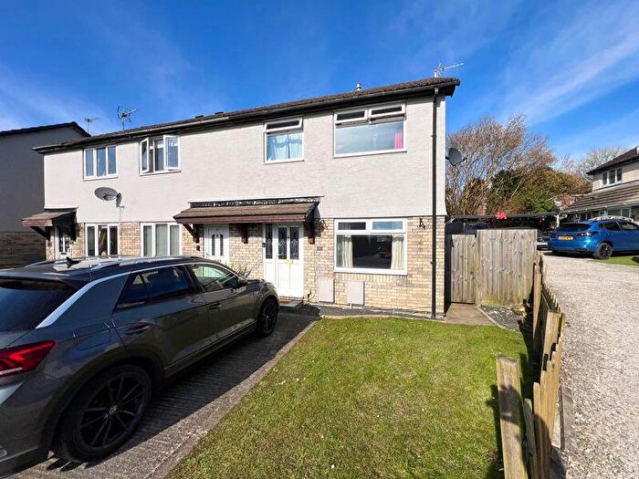 3 Bedroom End Of Terrace House For Sale In Highland Court, Bryncethin, Bridgend, CF32