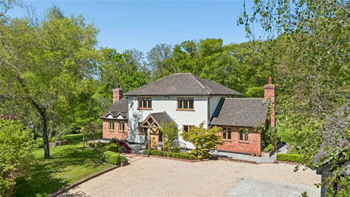 4 Bedroom Detached House For Sale In Kiln Lane, Binfield Heath, Henley-on-Thames, Oxfordshire, RG9