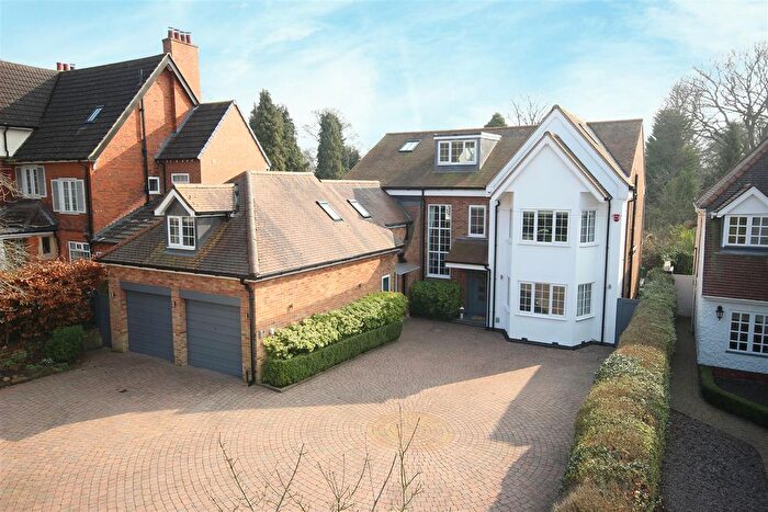 7 Bedroom Detached House For Sale In Westfield Park, Elloughton, HU15