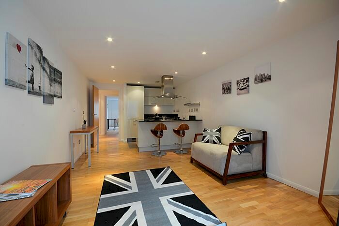 2 Bedroom Flat To Rent In Westminster Bridge Road, London, SE1