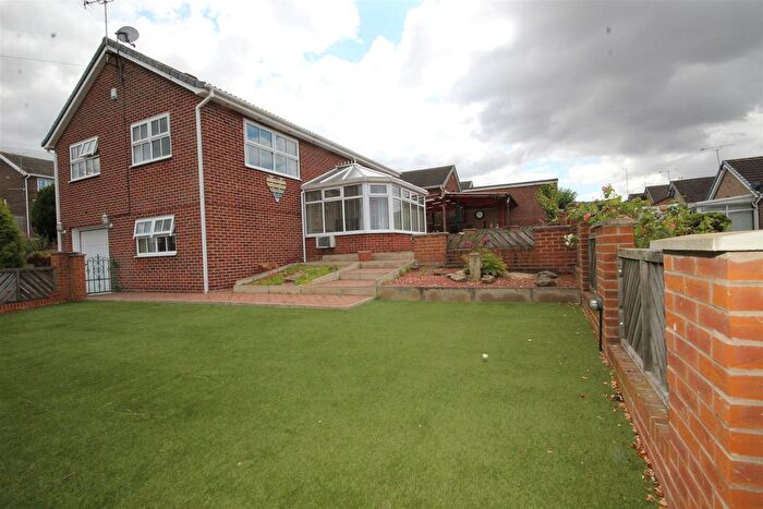 4 Bedroom Detached House For Sale In Bexhill Close, Pontefract, WF8