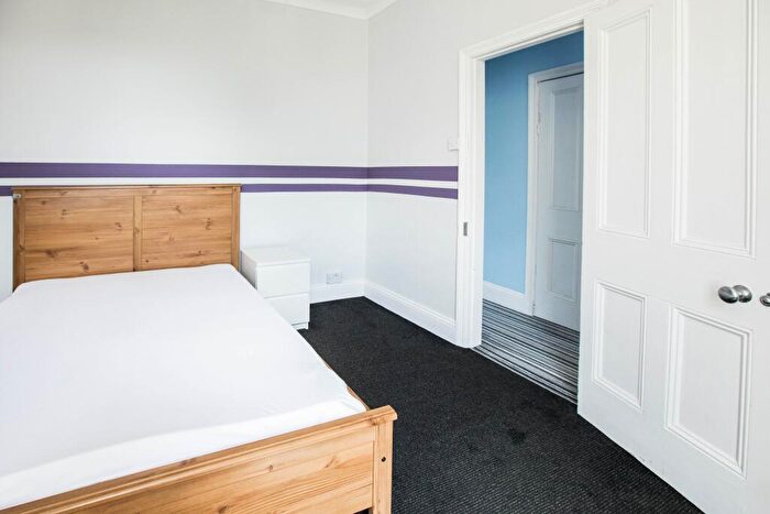 1 Bedroom Apartment To Rent In High Street, Staple Hill, Bristol, BS16