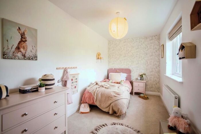 5 Bedroom Detached House For Sale In Roundwell Park, Bearsted, Maidstone, ME14