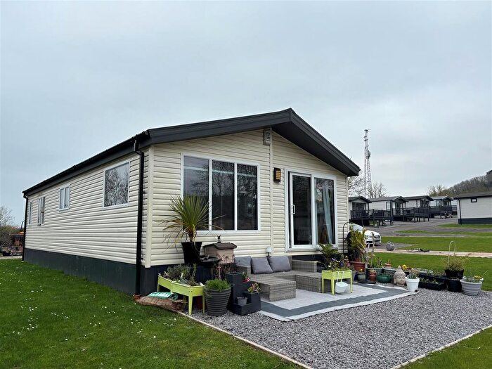2 Bedroom Park Home For Sale In Ash Tree Park, Lower Norton Lane, Weston Super Mare, BS22