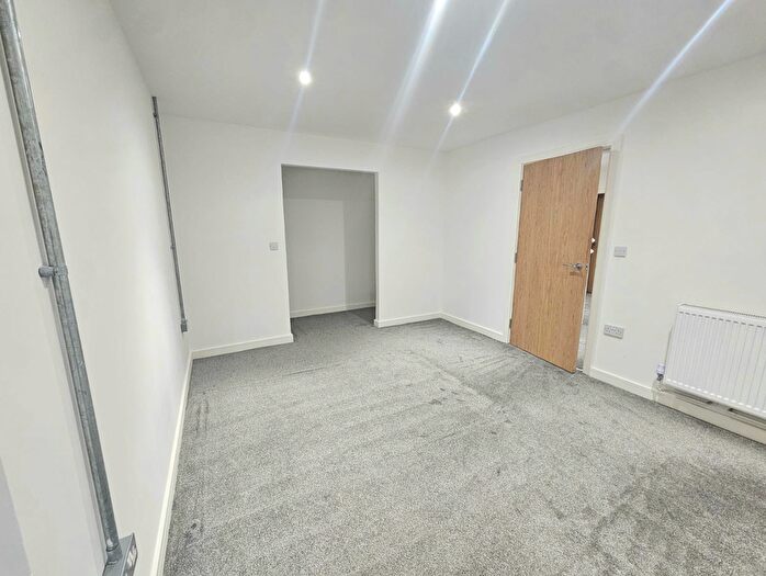 1 Bedroom Flat To Rent In Piccadilly, Bradford, BD1