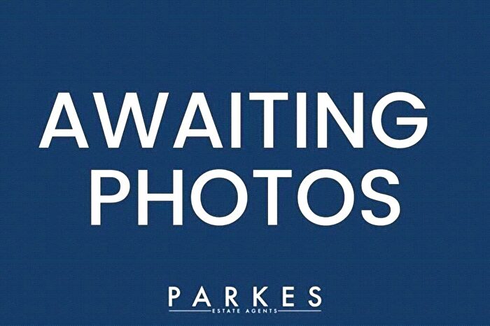 2 Bedroom Apartment For Sale In Marylebone Road, London, NW1