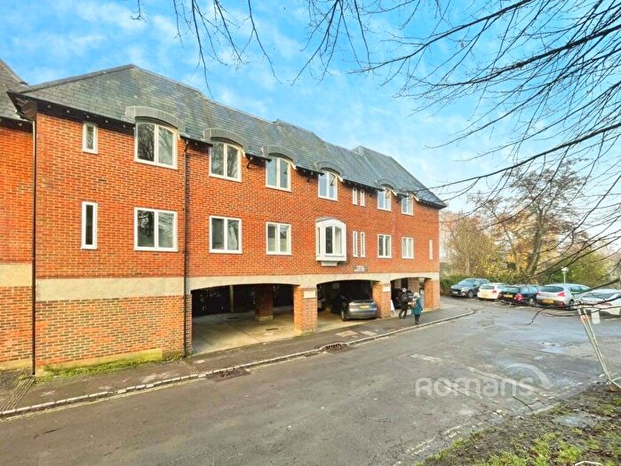 2 Bedroom Apartment For Sale In Wharf Hill, Winchester, Hampshire, SO23