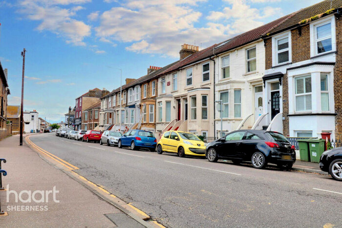 1 Bedroom Flat For Sale In Broadway, Sheerness, ME12