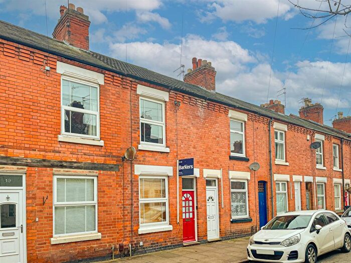 2 Bedroom Terraced House For Sale In Oxford Road, Leicester, LE2