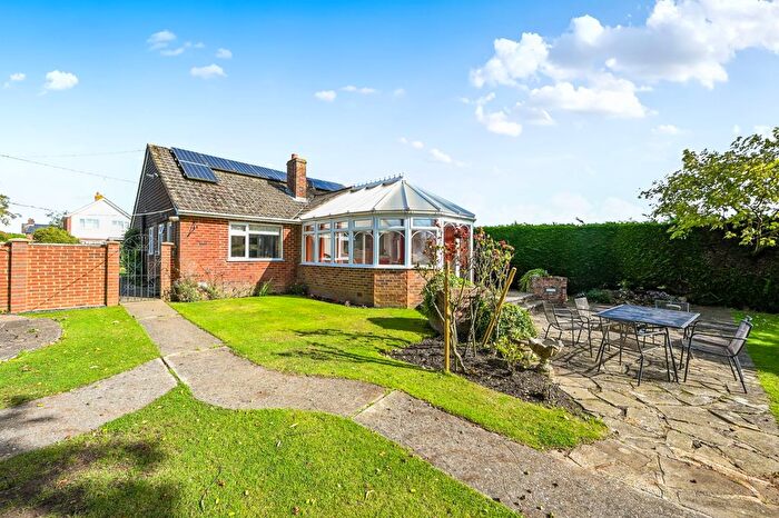 3 Bedroom Detached Bungalow For Sale In Front Road, Woodchurch, TN26