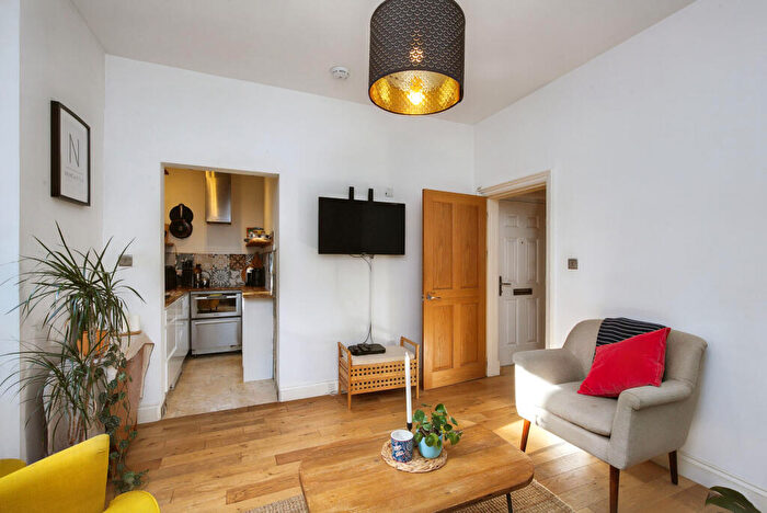 2 Bedroom Flat For Sale In Great Junction Street, Leith, Edinburgh, EH6