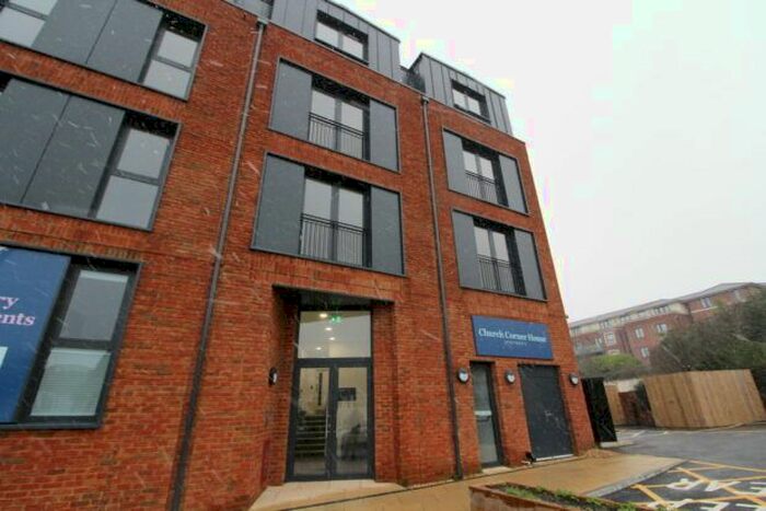 1 Bedroom Flat To Rent In Church Road, Haywards Heath, RH16