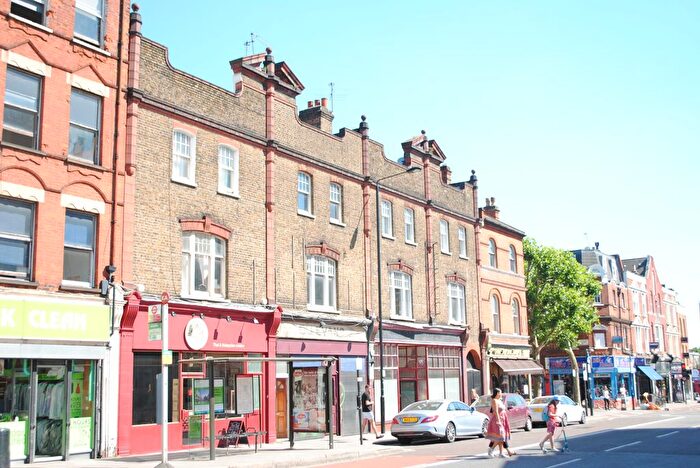 3 Bedroom Flat To Rent In Fortess Road, Kentish Town, NW5