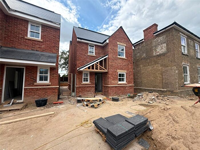 4 Bedroom Detached House For Sale In The Street, Upper Stoke, Rochester, Kent, ME3