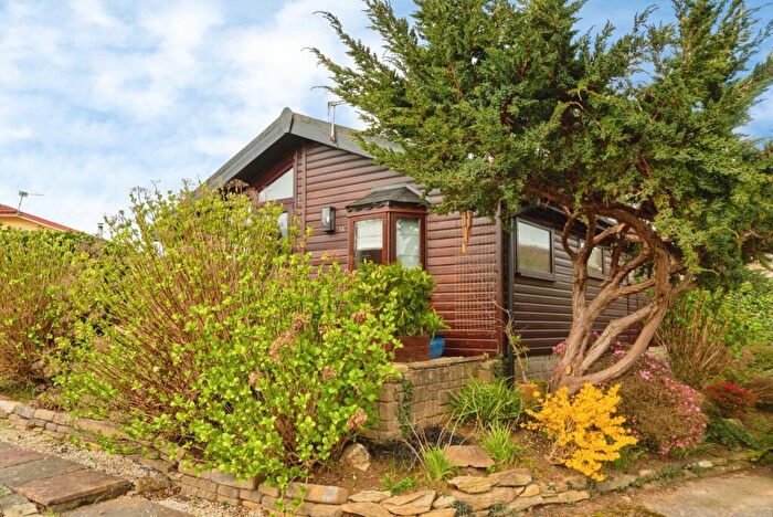 2 Bedroom Bungalow For Sale In Tregainlands Park, Washaway, Bodmin, Cornwall, PL30