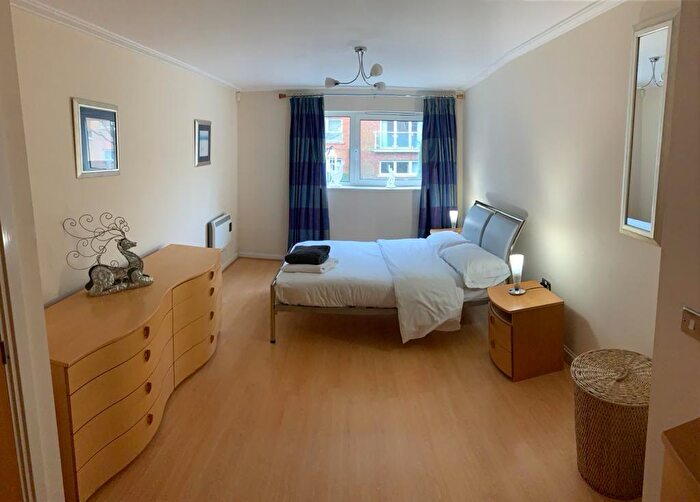 2 Bedroom Apartment To Rent In Lynton Court, Chandlery Way, Cardiff, CF10