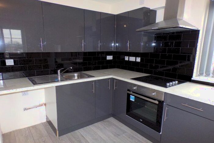 1 Bedroom Flat To Rent In A Narborough Road, Leicester, LE3