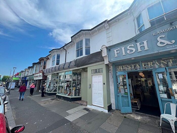 2 Bedroom Maisonette To Rent In Blatchington Road, Hove, BN3