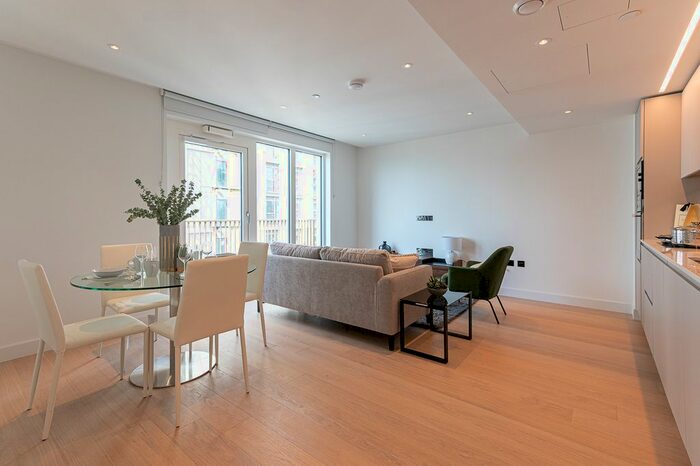 1 Bedroom Flat To Rent In White City Living, Bowery Apartments, Fountain Park Way, White City W12