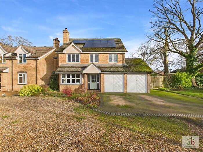 4 Bedroom Detached House For Sale In Wright Lane, Kesgrave, IP5