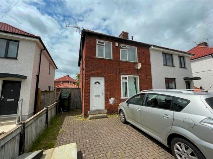 3 Bedroom Semi-Detached House To Rent In Myrtle Road, Stockton-On-Tees, TS19