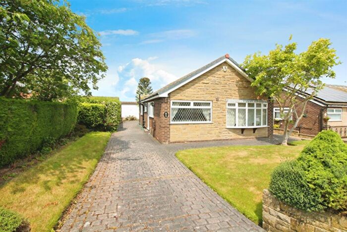 3 Bedroom Detached Bungalow For Sale In Oak Royd, Rothwell, Leeds, LS26
