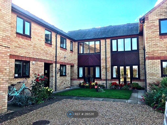 1 Bedroom Flat To Rent In Fryers Court, Swavesey, Cambridge, CB24