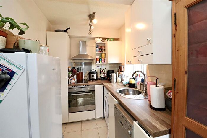 1 Bedroom Flat For Sale In Old Lea, Holme-On-Spalding-Moor, York, YO43