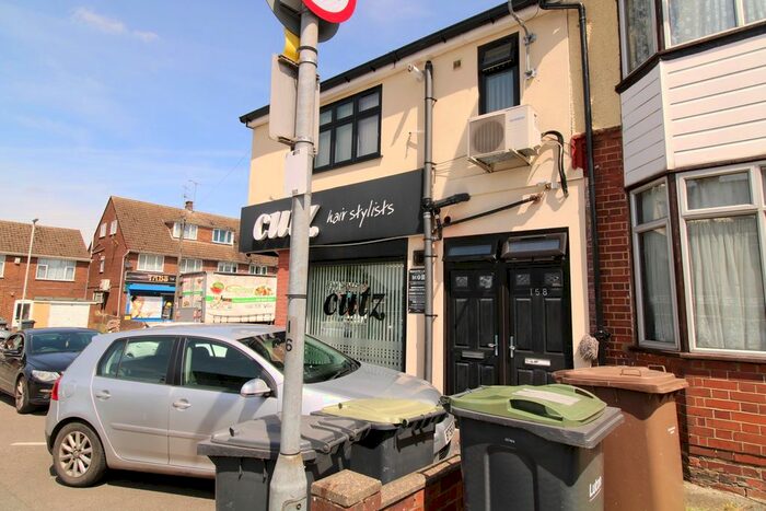 Studio To Rent In Chester Avenue, Leagrave, Luton, LU4