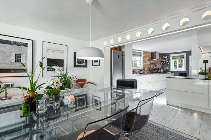 4 Bedroom Detached House For Sale In Glenmore, Woods Hill Lane, Ashurst Wood, RH19