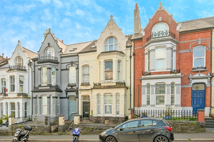 2 Bedroom Flat For Sale In Beaumont Road, Plymouth, PL4