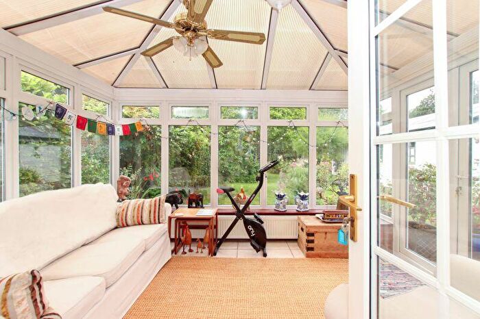 2 Bedroom Detached Bungalow For Sale In High Street Green, Hemel Hempstead, HP2