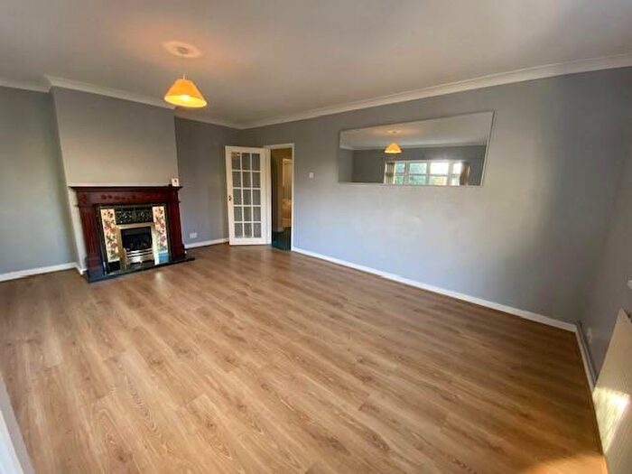 2 Bedroom Bungalow To Rent In High Street, Broughton, NN14