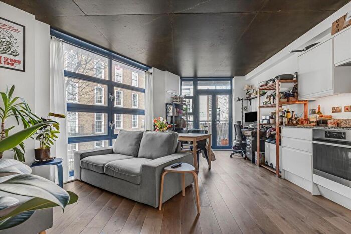 1 Bedroom Flat To Rent In Pritchards Road, Broadway Market, E2