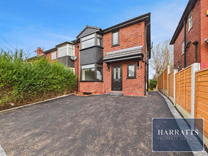 4 Bedroom Semi Detached House For Sale In Petersburg Road, Edgeley, Stockport, SK3