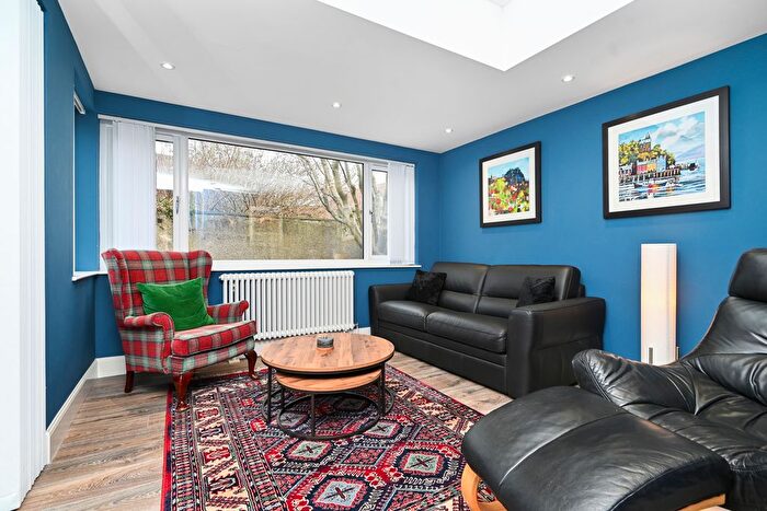 1 Bedroom Cottage For Sale In Westland Cottages, Edinburgh, EH17